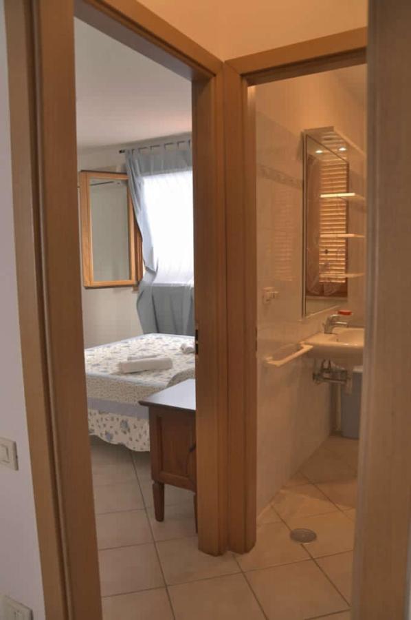 Residence Villa Clara San Vincenzo Eksteriør bilde